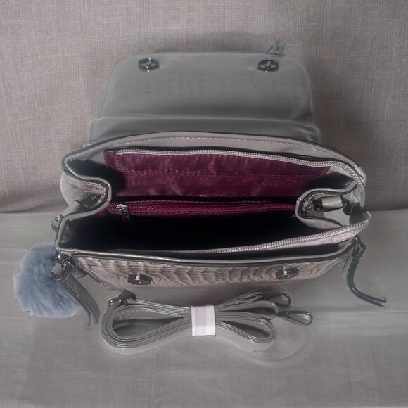 Stylish Crocodile Handbag NWOT - Picture 3 of 4